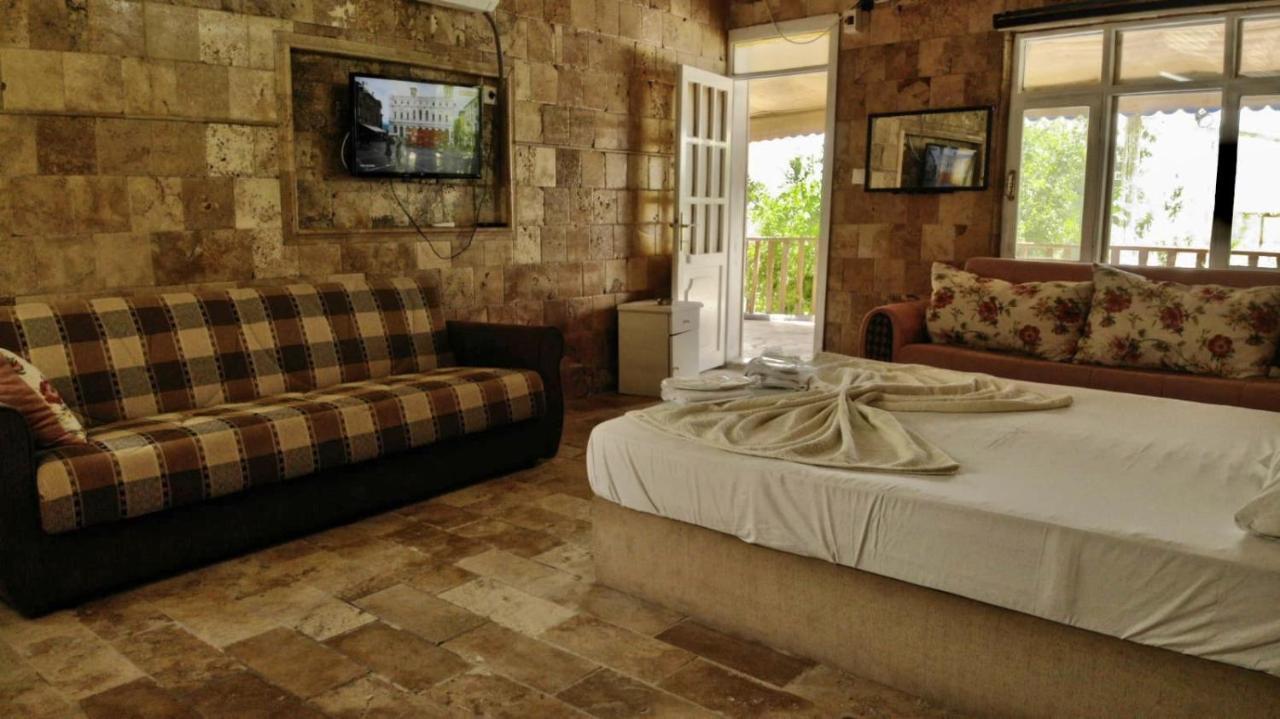 Joy Garden Bed & Breakfast Karahayit  Exterior photo